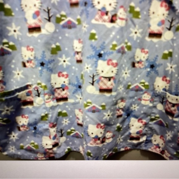 Hello Kitty Scrub Top Women's Blue Scrunched Back Size XL excellent condition - Picture 5 of 8